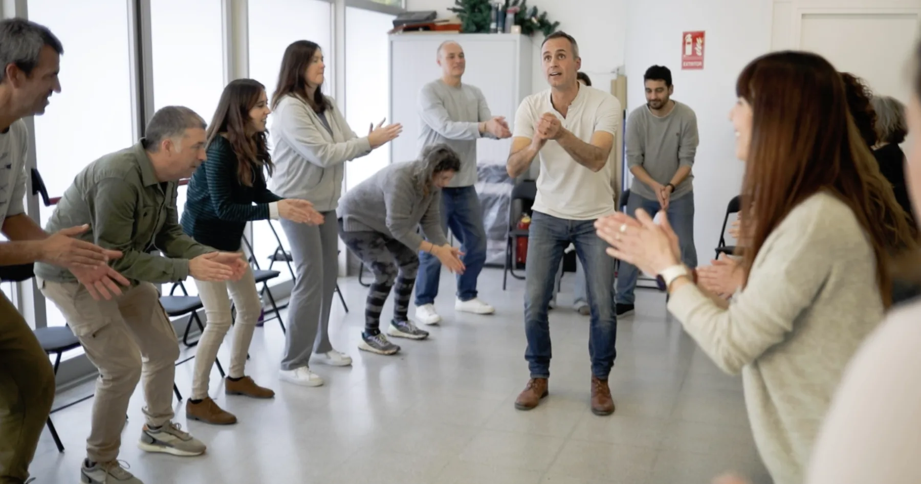 Ignasi Corella leading a rhythm-based session with participants